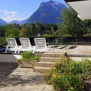 Bavarian Hideaway Apartment