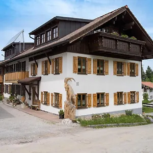 Bach Gotthard Apartment